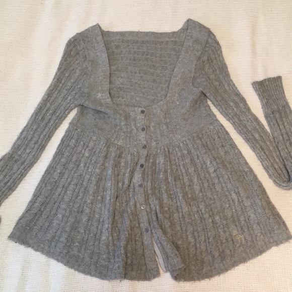 Abercrombie Fitch Babydoll Sweater 